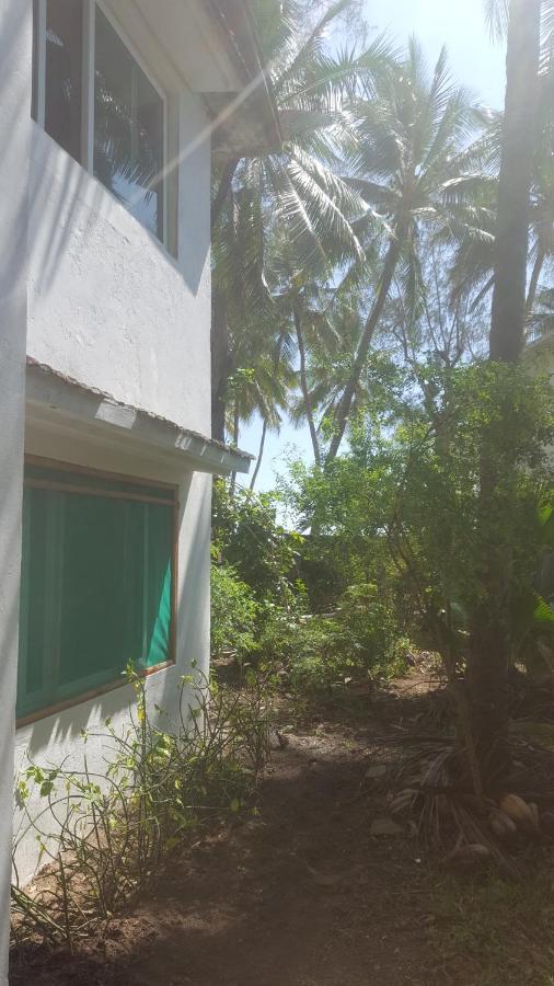 Savannah Cottages Mombasa Bagian luar foto