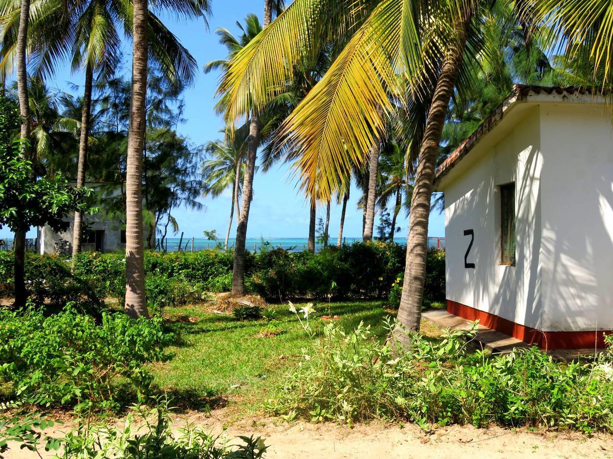 Savannah Cottages Mombasa Bagian luar foto