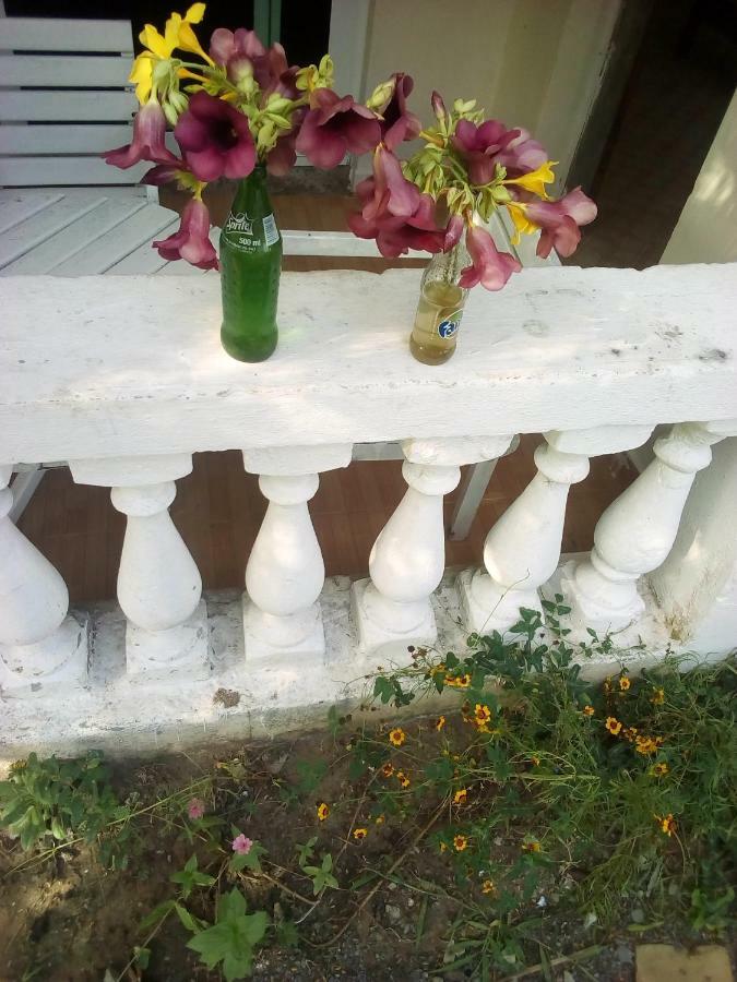 Savannah Cottages Mombasa Bagian luar foto