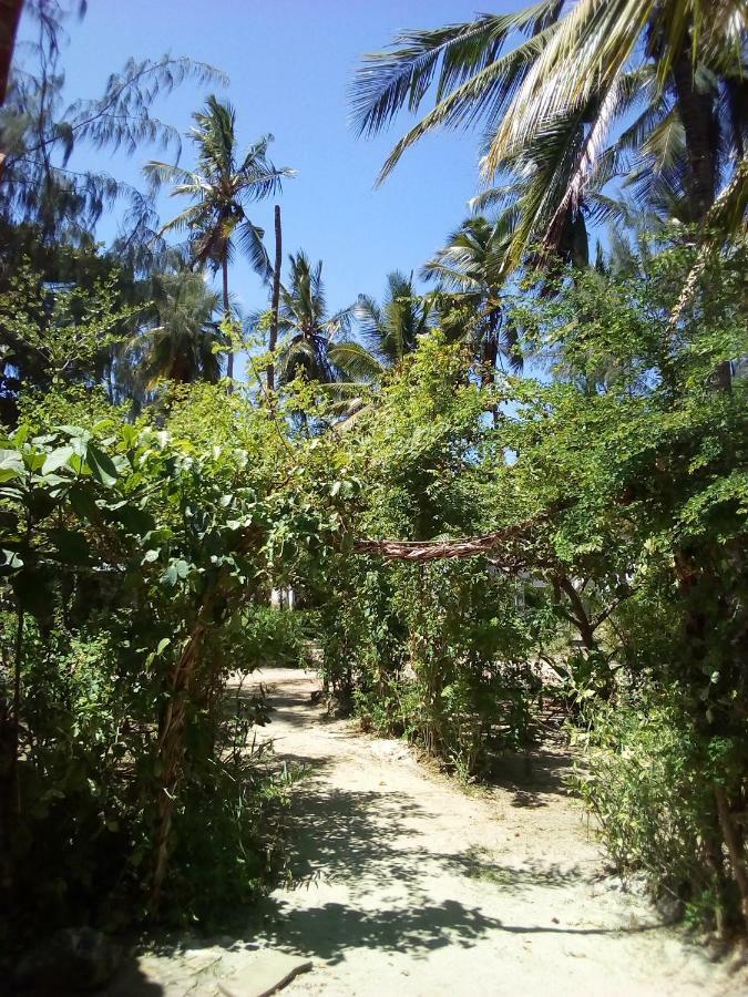 Savannah Cottages Mombasa Bagian luar foto